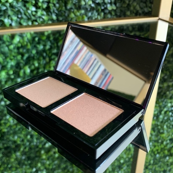 Laura Geller Hi Def Glow Illuminator Highlighter Duo in Heart of Gold | NEW - Picture 5 of 10